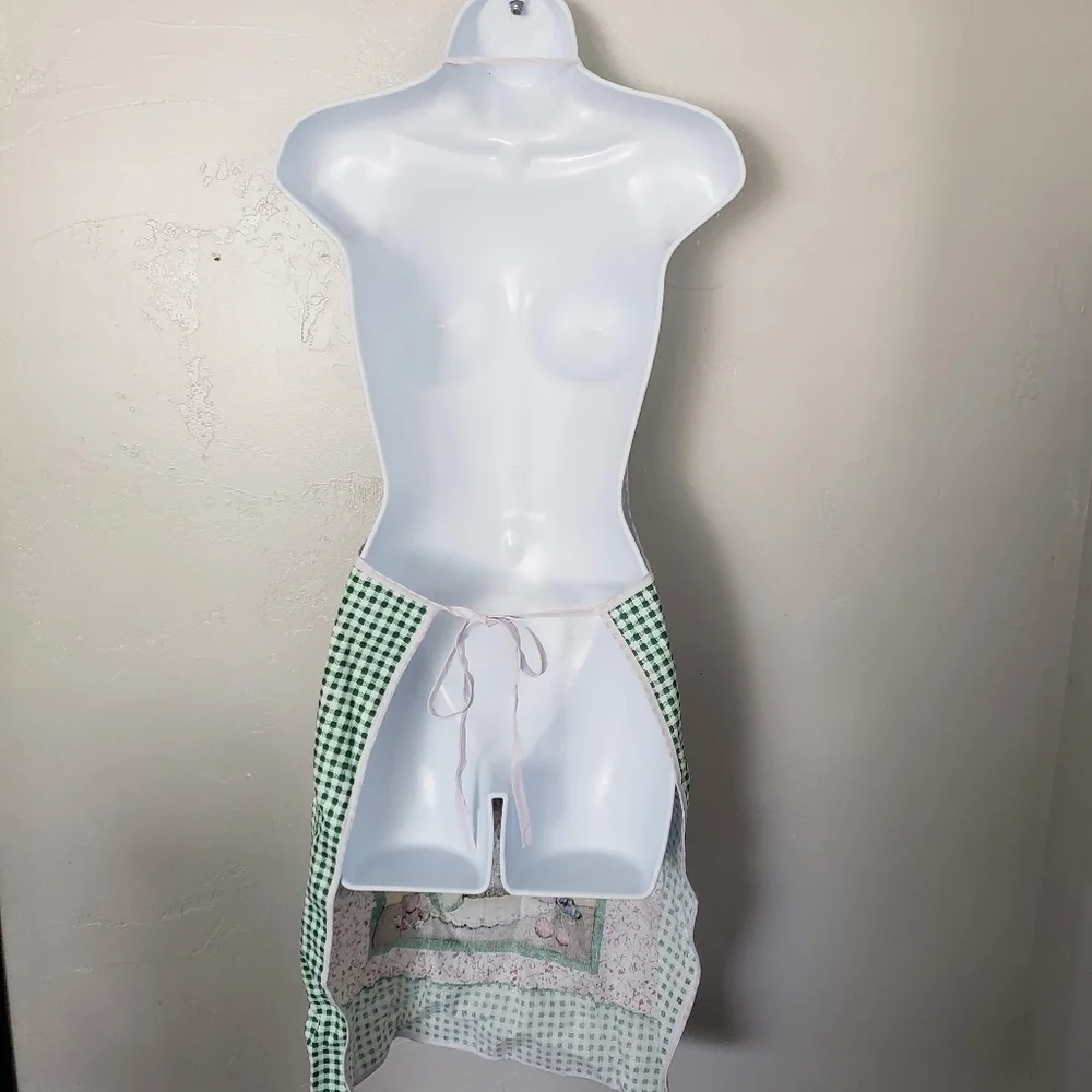 Vintage Apron Smock Green Gingham Plaid Red Apples Clock Yellow Fall Harvest